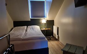 Lava Guesthouse